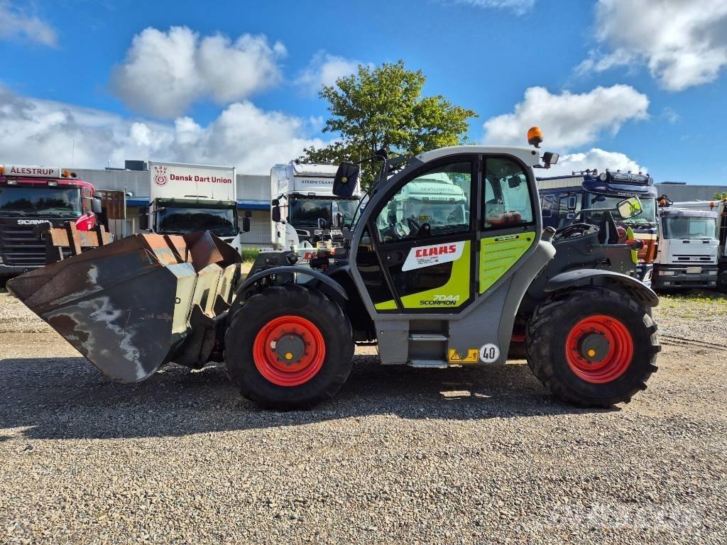 CLAAS Scorpion 7044 Kmetijski teleskopski nakladalci
