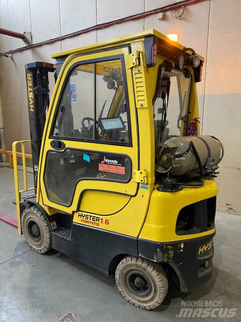 Hyster H1.6FT Plinski viličarji