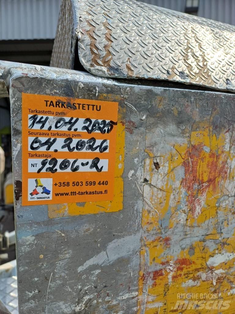 Omme 1250 Vlečne dvižne ploščadi