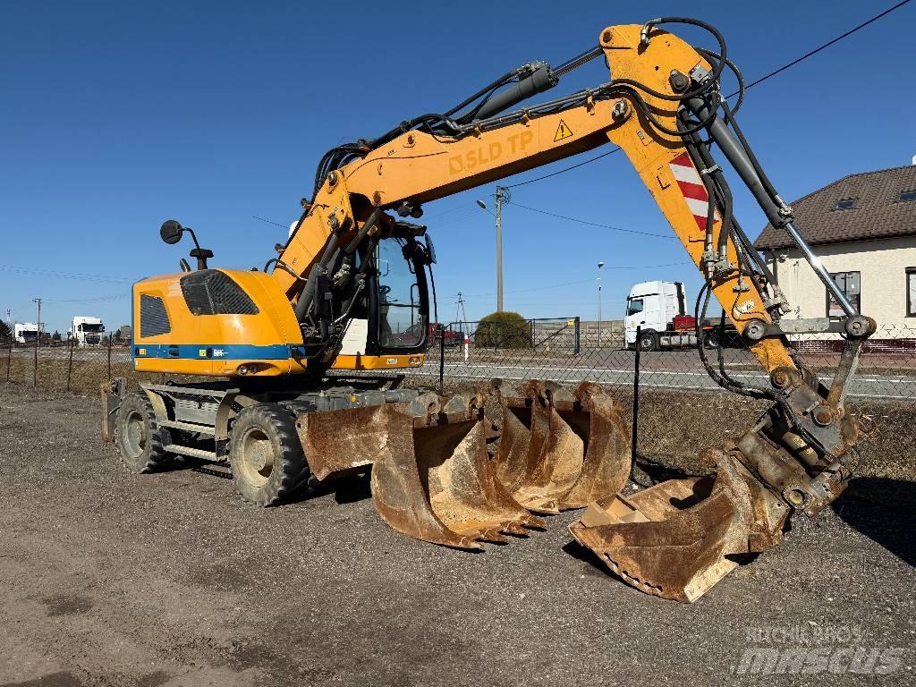 Liebherr A 914 Bagri na kolesih