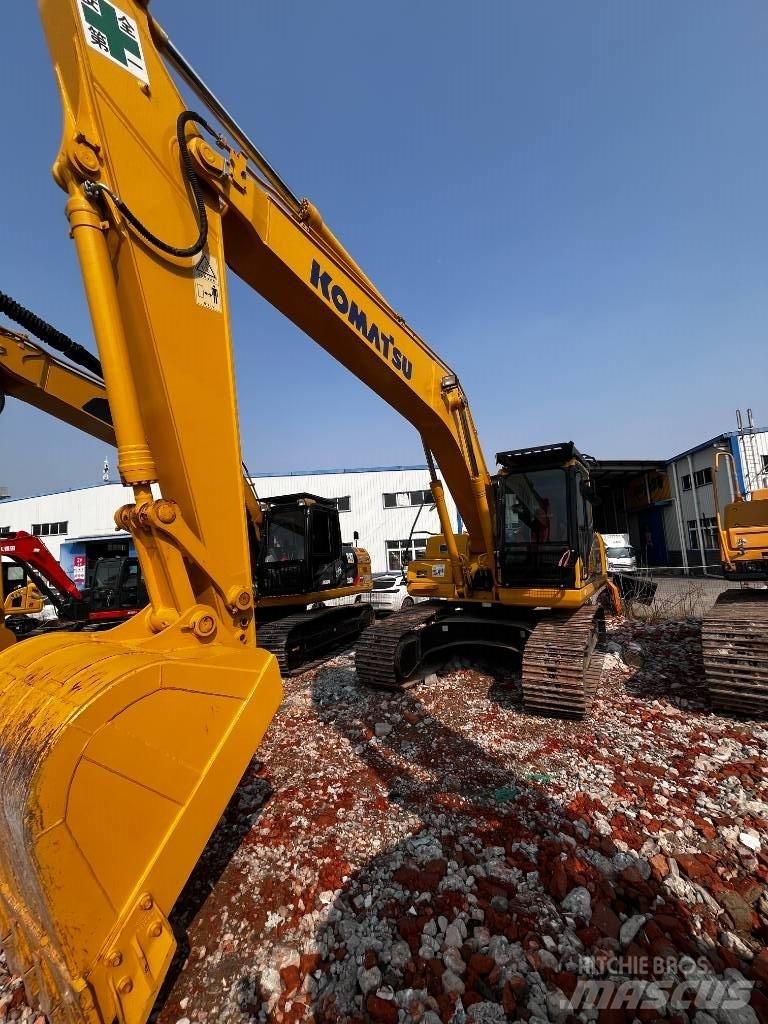 Komatsu PC 200-8N1 Midi bagri 7t – 12t