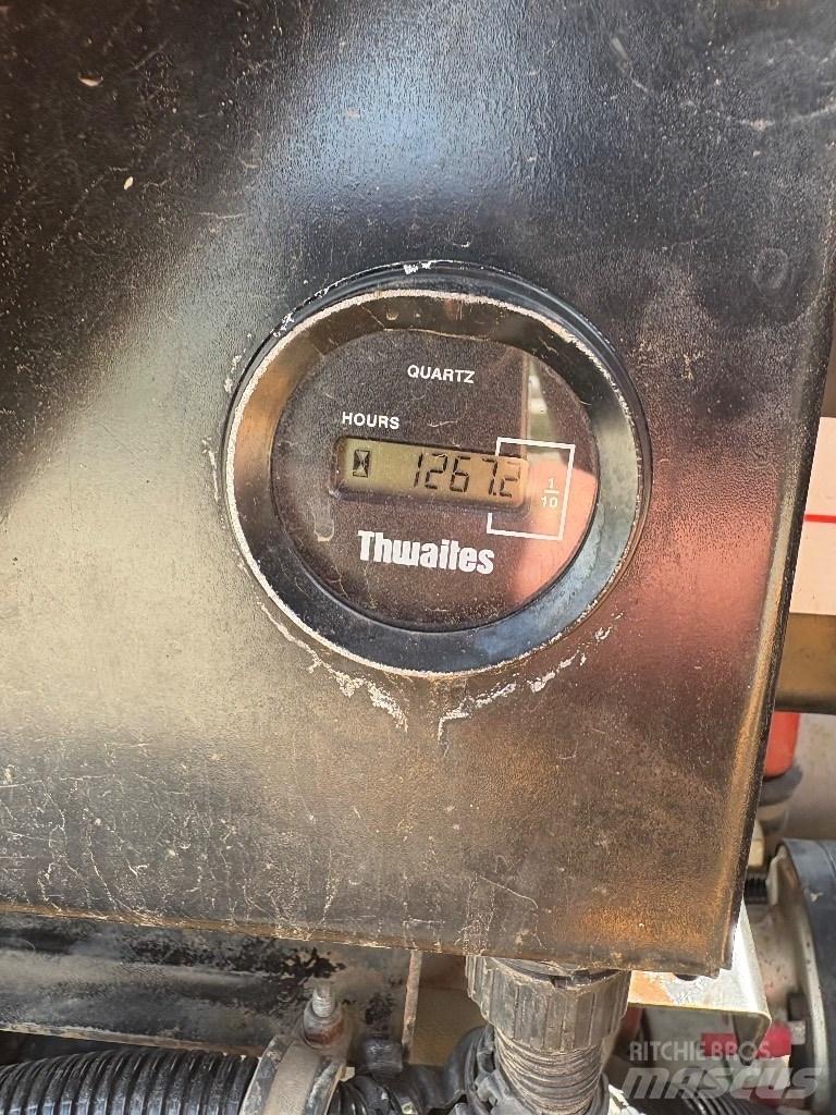 Thwaites MACH 570 Ne cestni demperji