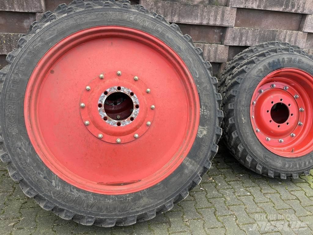 Alliance Wielen Traktorji