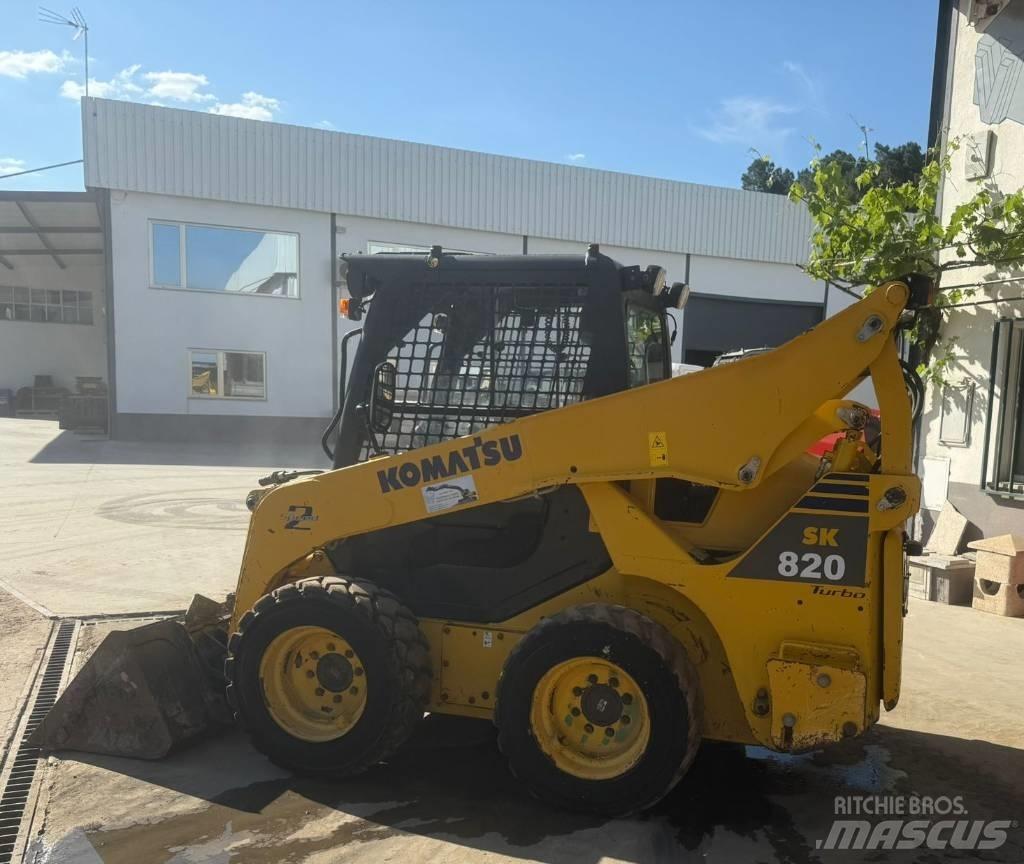 Komatsu SK 820-5 Skid steer mini nakladalci