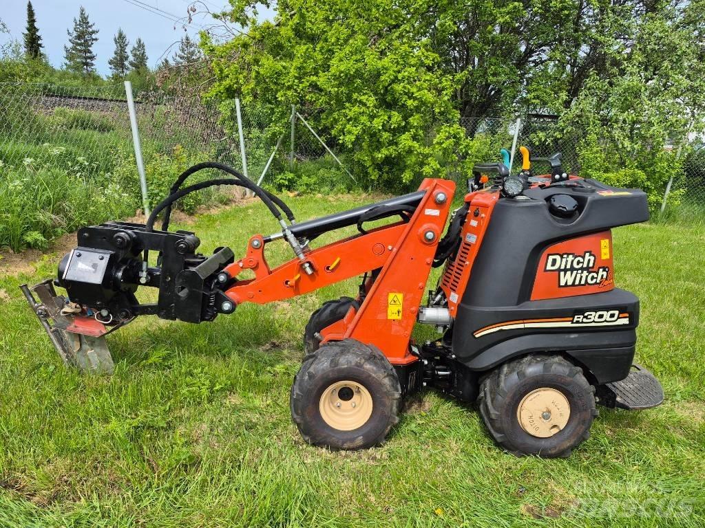 Ditch Witch R300 Freze za kopanje jarkov Trenčerji