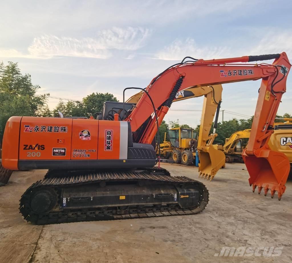 Hitachi ZX 200 Bagri goseničarji