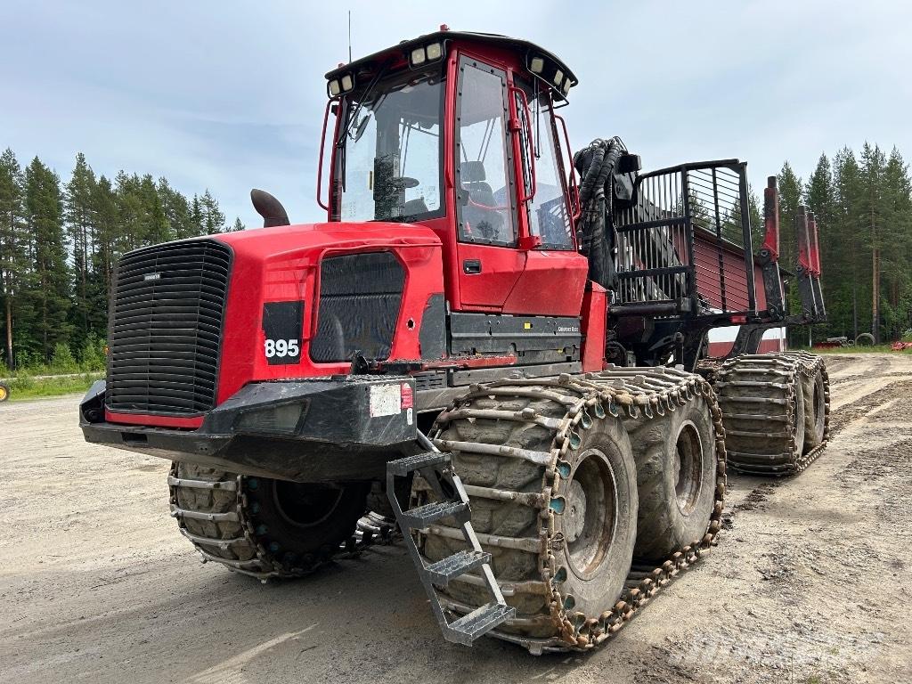 Komatsu 895 Forwarderji
