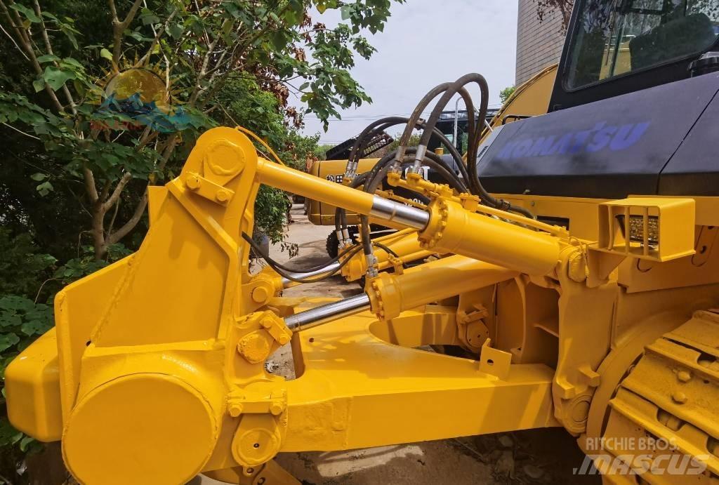 Komatsu D 155 AX Buldožerji goseničarji