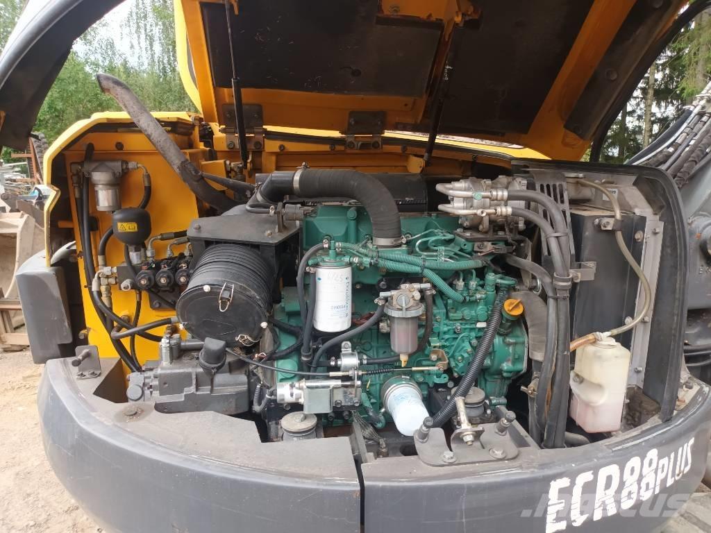Volvo ECR 88 PLUS Midi bagri 7t – 12t