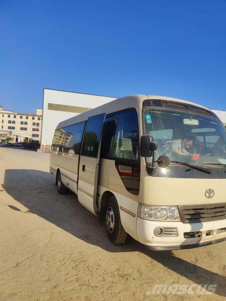 Toyota Coaster Medkrajevni avtobusi