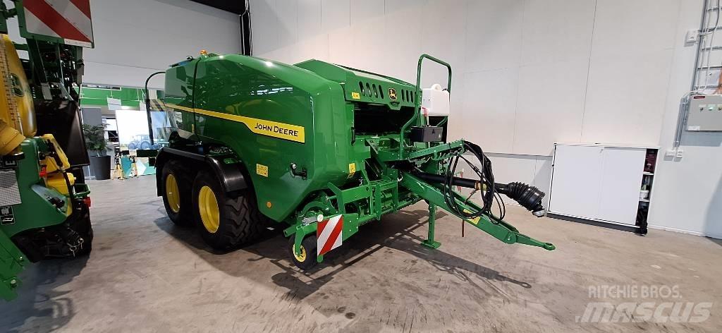John Deere C441R Balirke (okrogle bale)