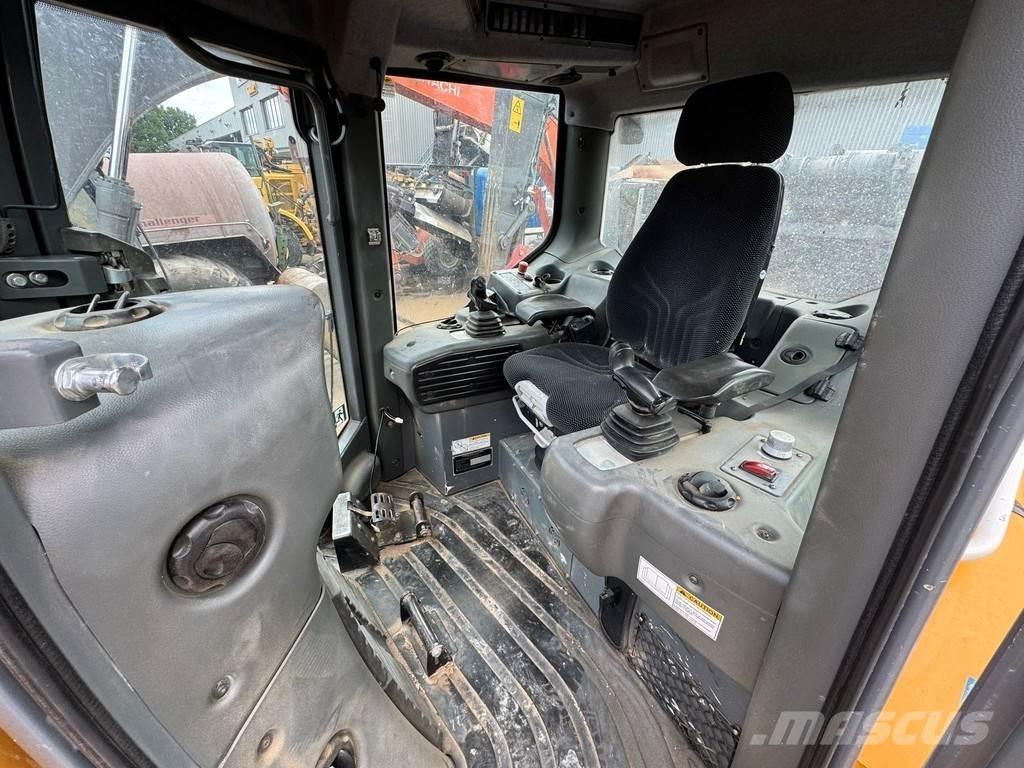 Liebherr PR736 LGP Buldožerji goseničarji