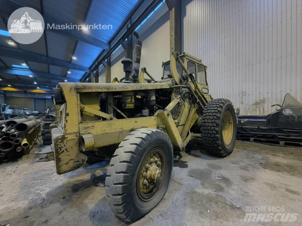 Volvo BM 2181 TD Kolesni nakladalci