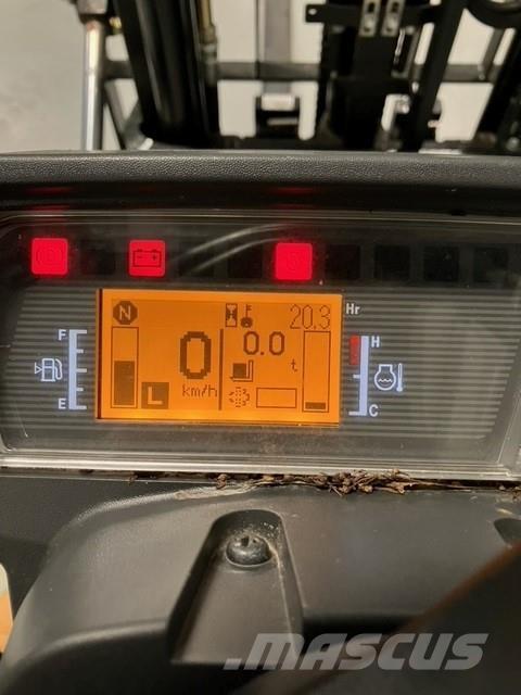 Mitsubishi FD25N3 Dizelski viličarji