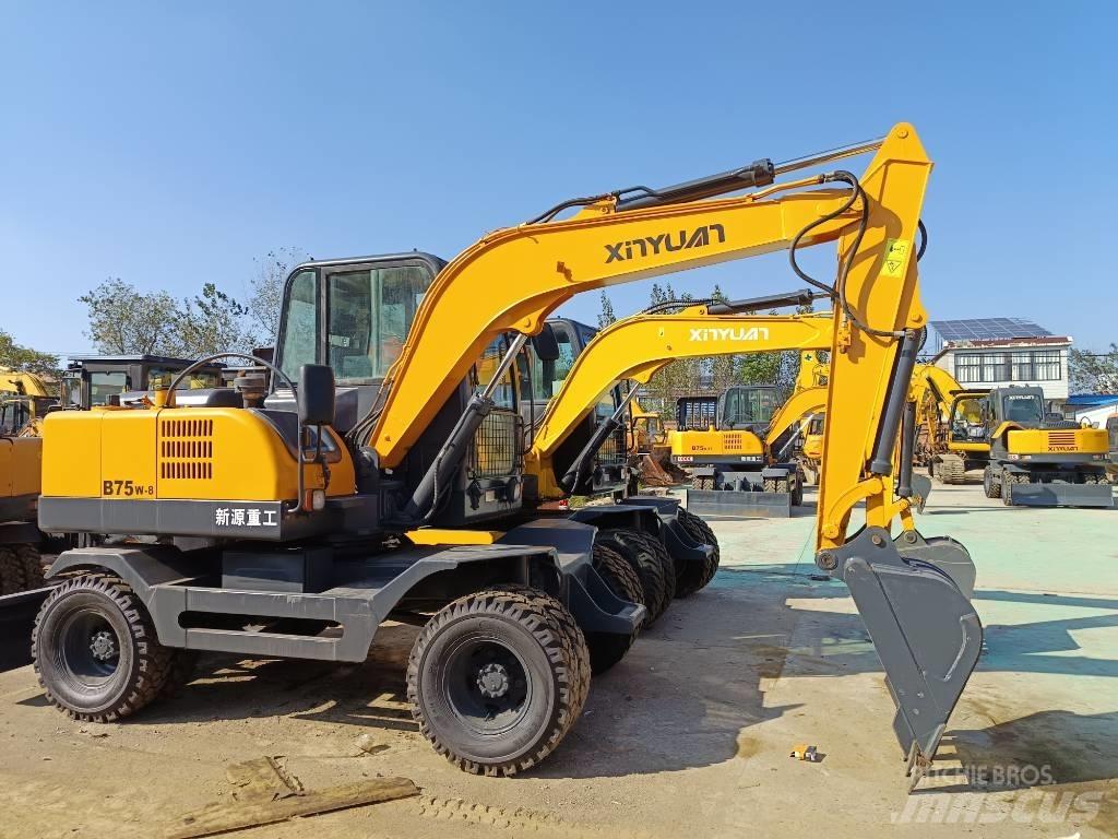Xinyuan XYB75W-9 Bagri goseničarji