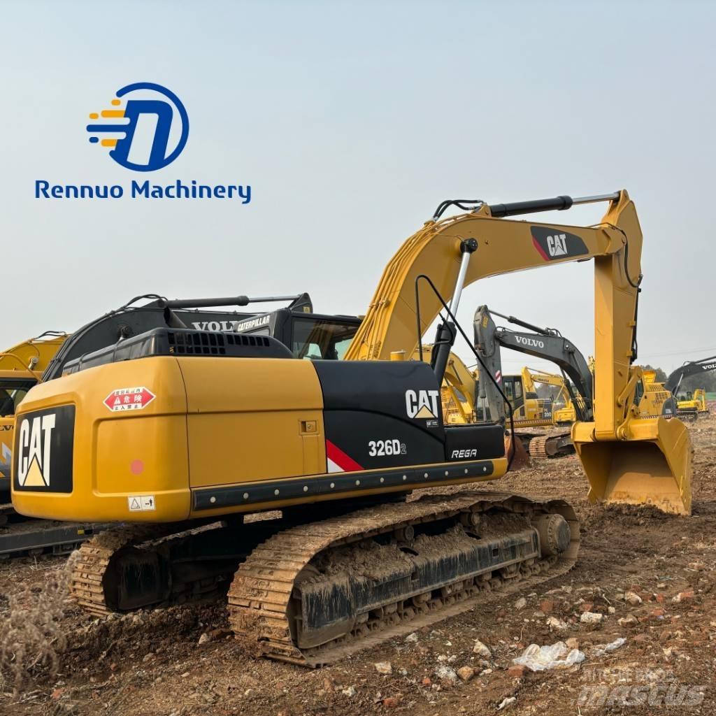 CAT 326D2 Bagri goseničarji