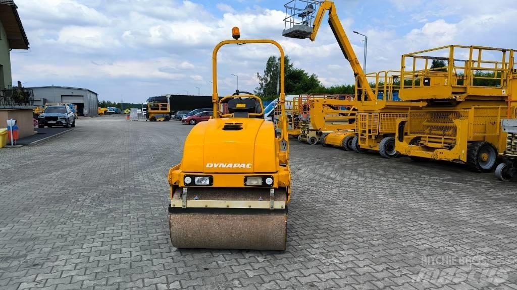 Dynapac CC 1200 Dvojni valjarji