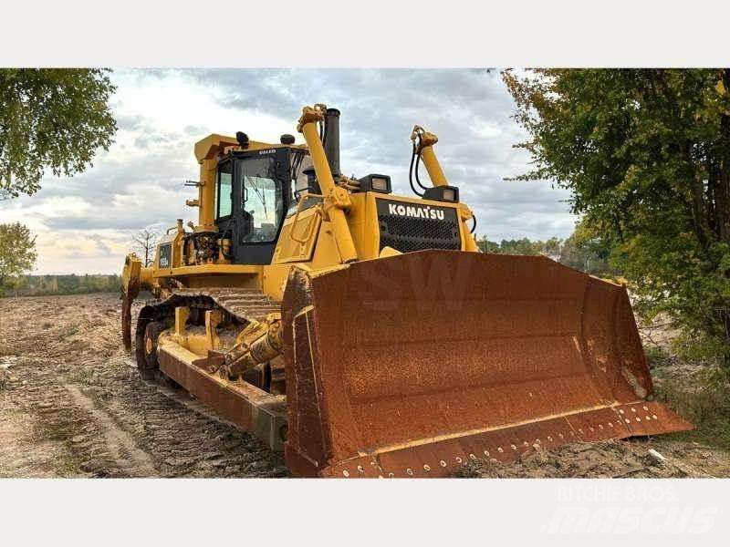 Komatsu D155AX-5 Buldožerji goseničarji