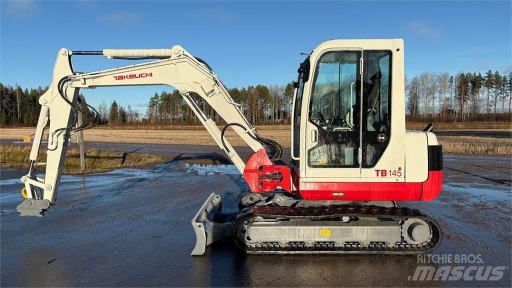 Takeuchi TB 145 Mini bagri <7t