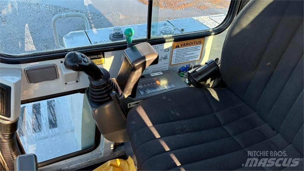 Takeuchi TB 145 Mini bagri <7t