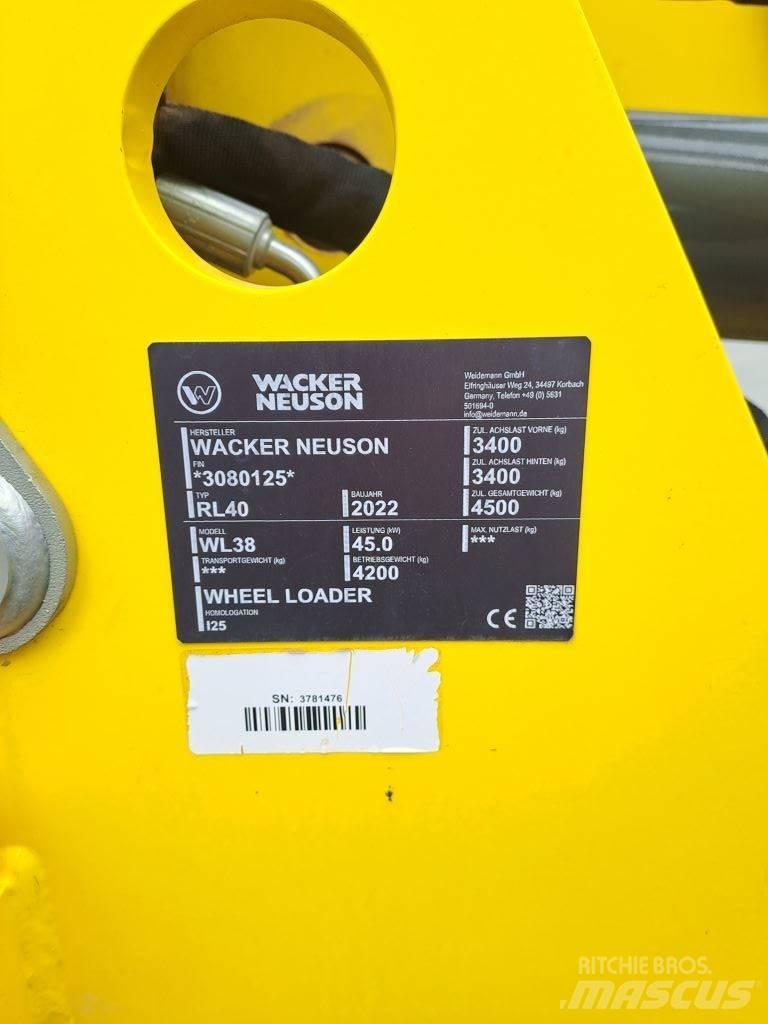 Wacker Neuson WL38 Kolesni nakladalci