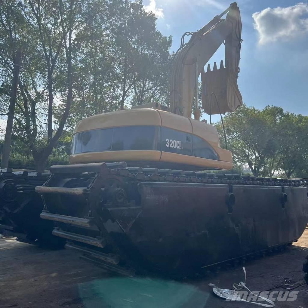 CAT 320 C Amfibijski bagri