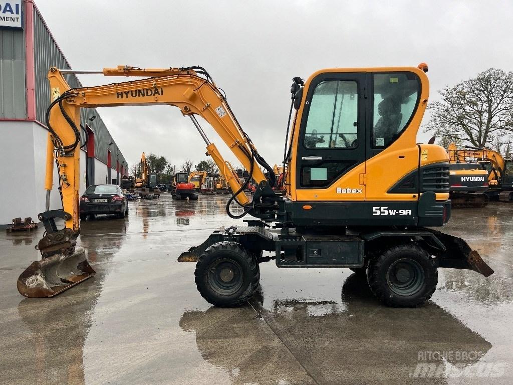 Hyundai R55W-9A Bagri na kolesih