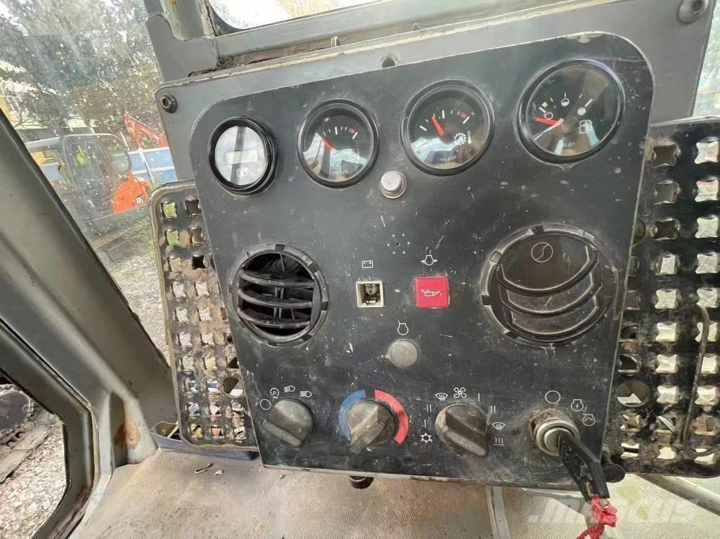 CAT D6G2 XL Buldožerji goseničarji
