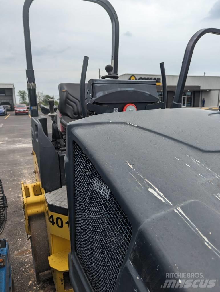 Bomag BW 120 AD-3 Dvojni valjarji