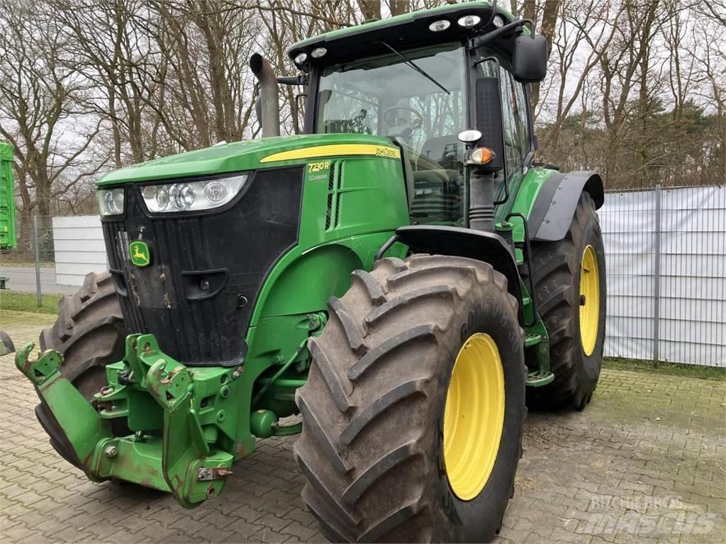 John Deere 7230R Traktorji