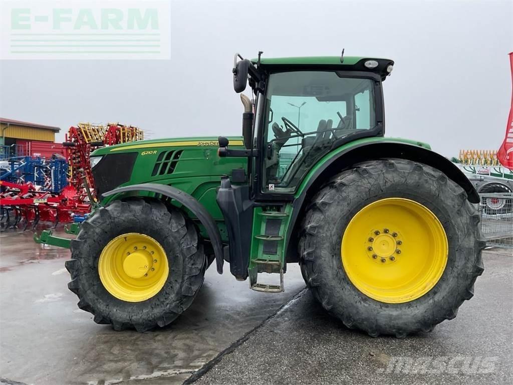 John Deere 6210R Traktorji