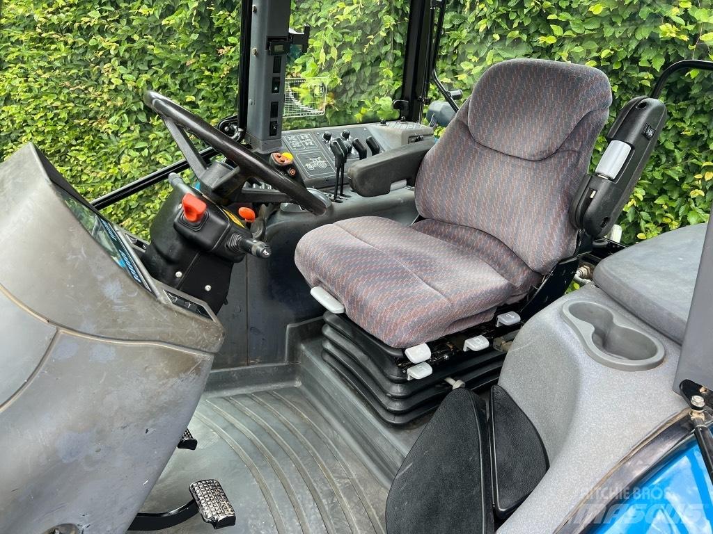 New Holland TM 150 Traktorji