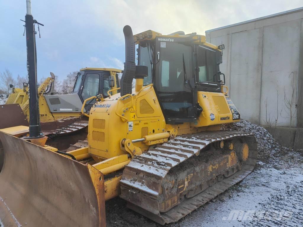 Komatsu D 51 PX-24 Buldožerji goseničarji