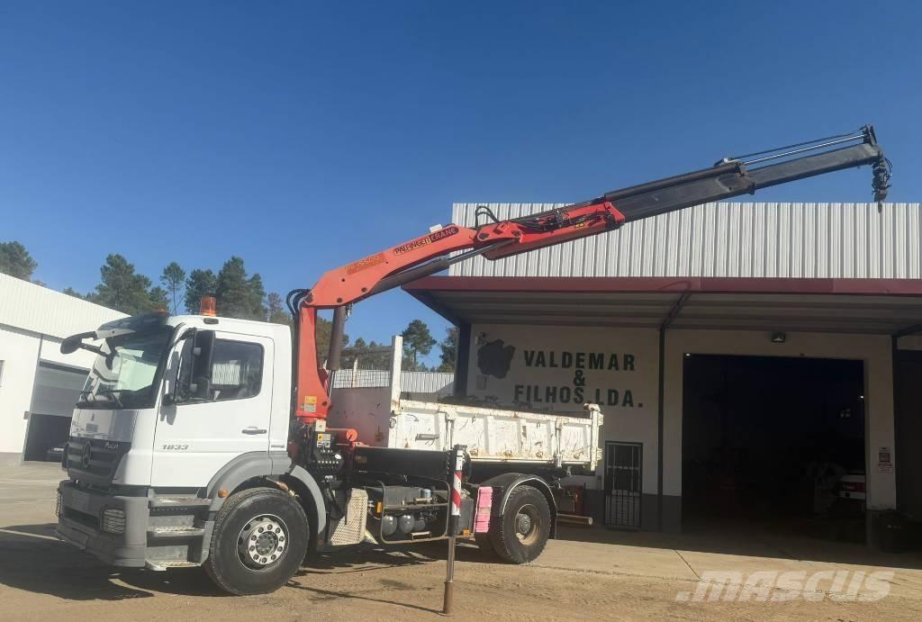 Mercedes-Benz 1833 Kiper tovornjaki