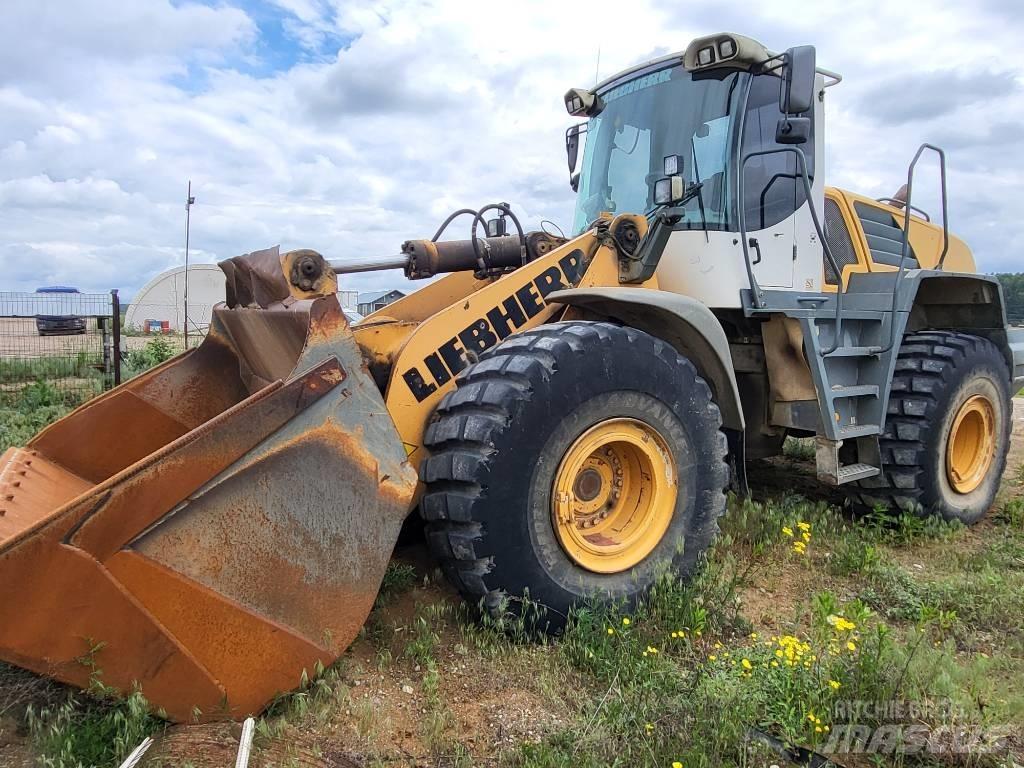 Liebherr L 566 Kolesni nakladalci