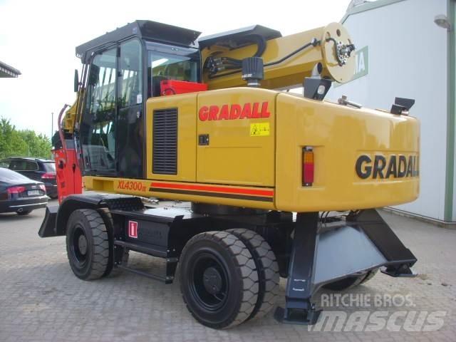 Gradall XL 4300 Bagri na kolesih
