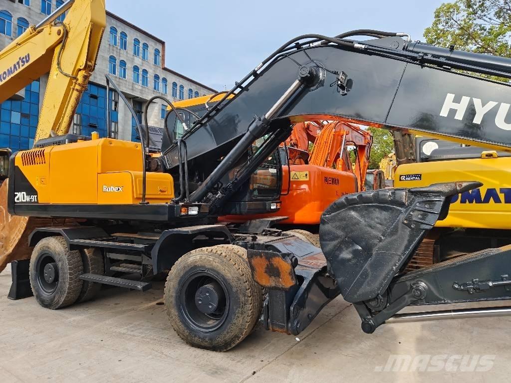 Hyundai R210w-9 Bagri na kolesih