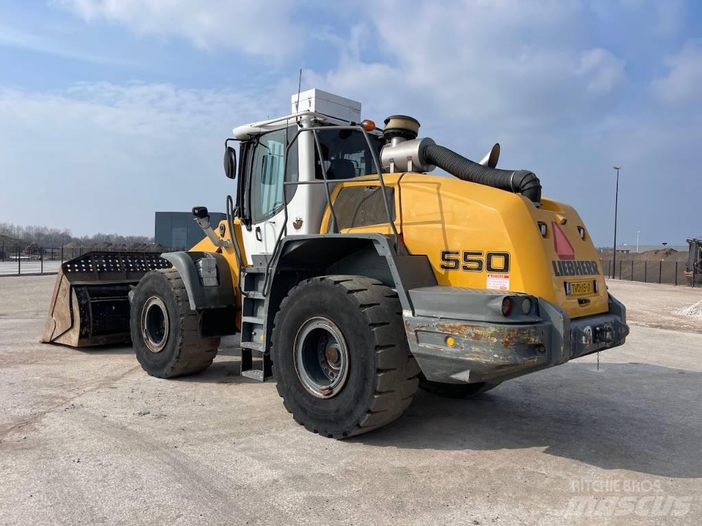 Liebherr 550 CDC + BSS Kolesni nakladalci