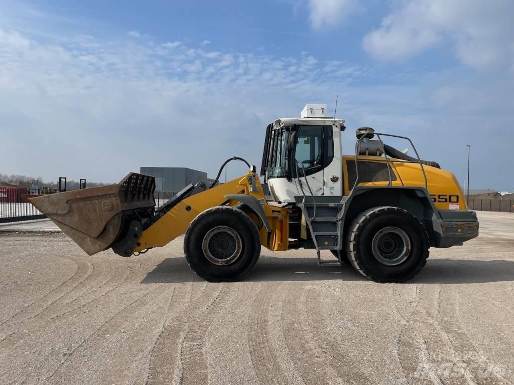 Liebherr 550 CDC + BSS Kolesni nakladalci