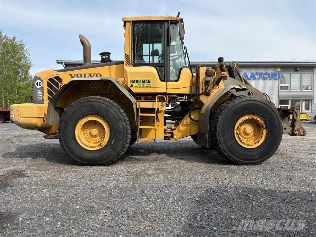 Volvo L120F Kolesni nakladalci