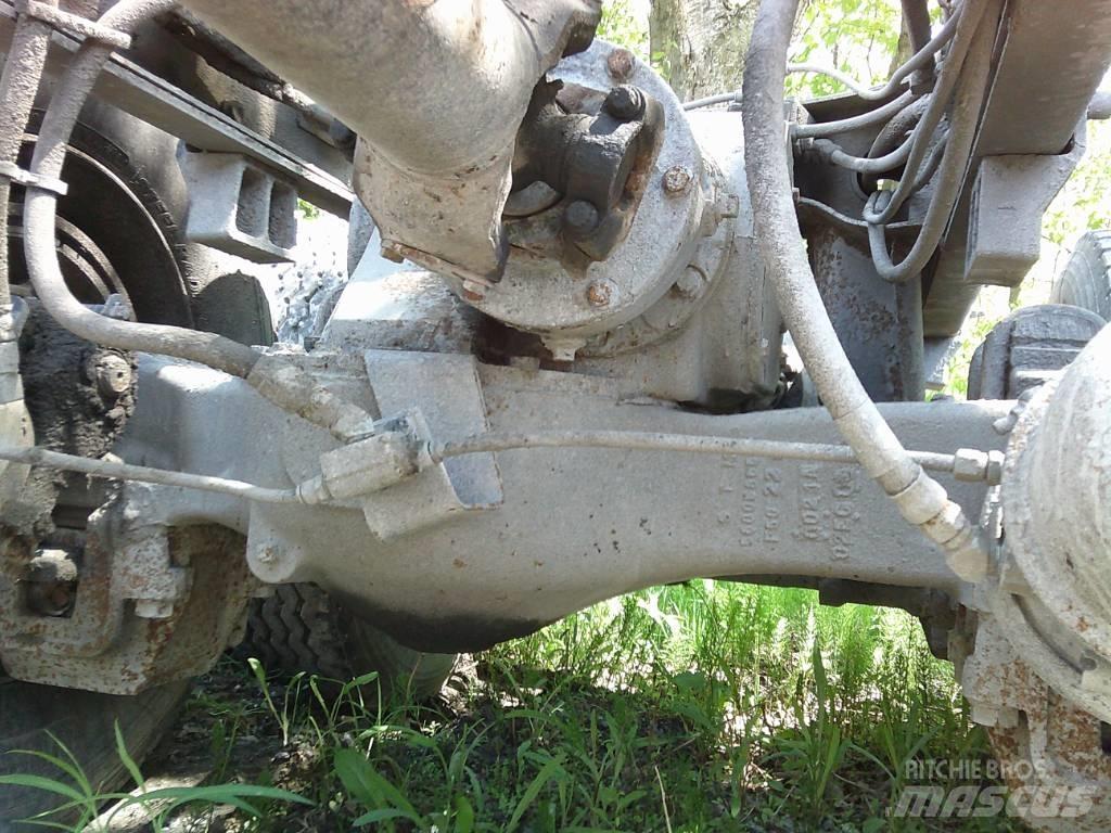 Mack RB 688 S Tovornjaki-šasije