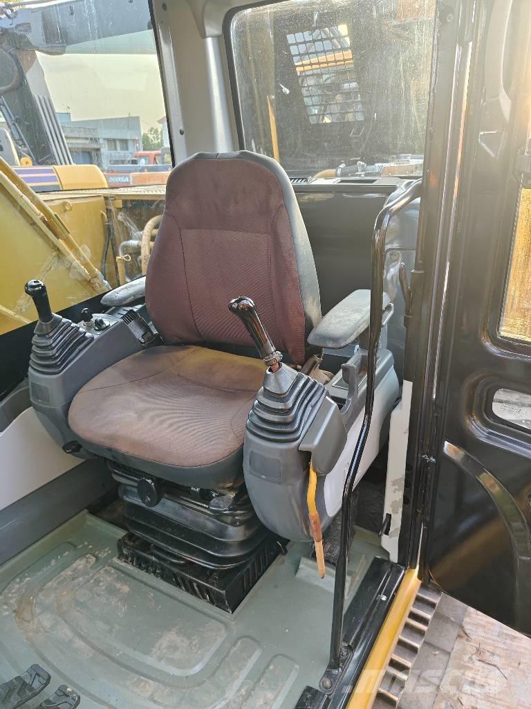 CAT 320 D Bagri goseničarji