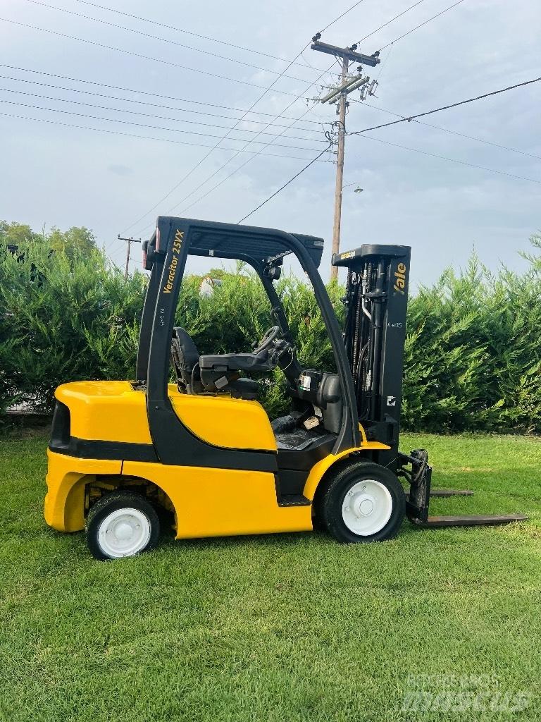 Yale 2500D Dizelski viličarji