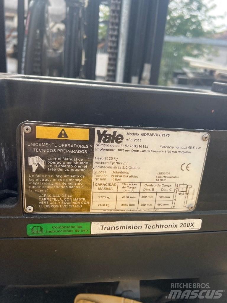 Yale 2500D Dizelski viličarji