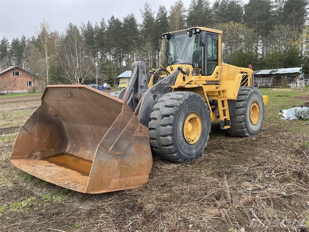 Volvo L220F Kolesni nakladalci