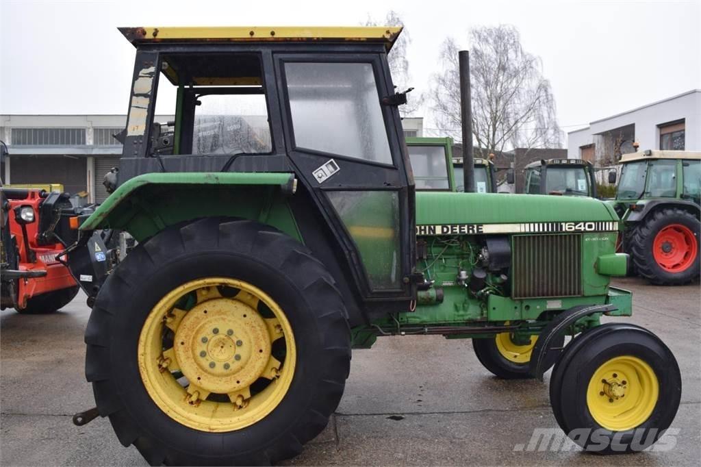 John Deere 1640 Traktorji