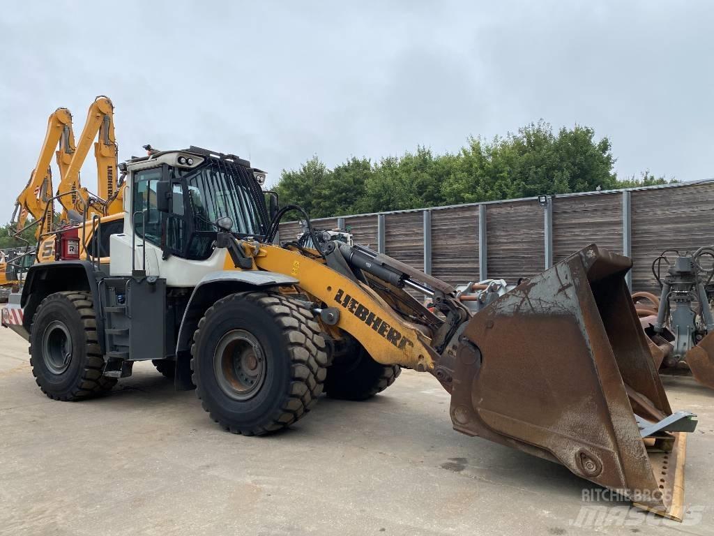Liebherr L 556 Kolesni nakladalci
