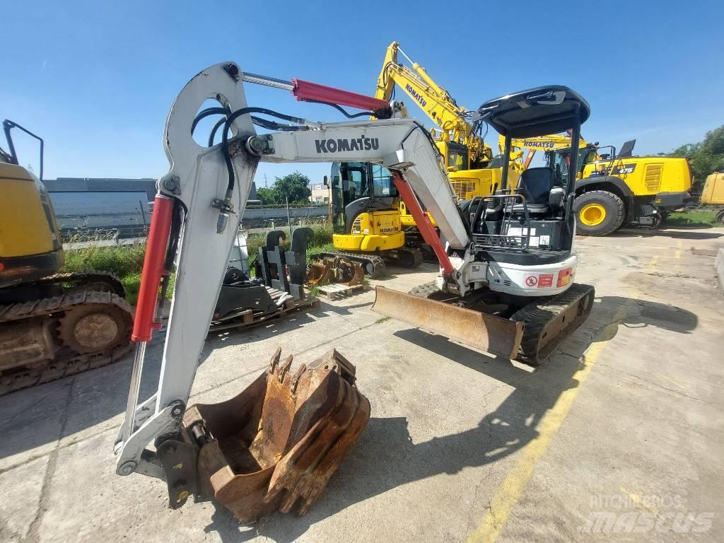 Komatsu PC27R-2 Mini bagri <7t