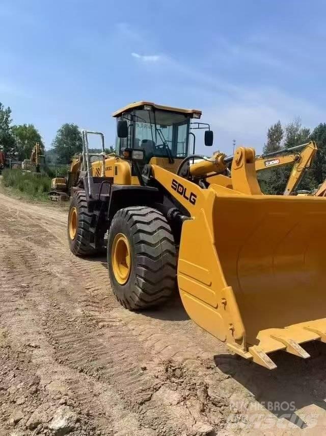 SDLG LG 956 L Kolesni nakladalci
