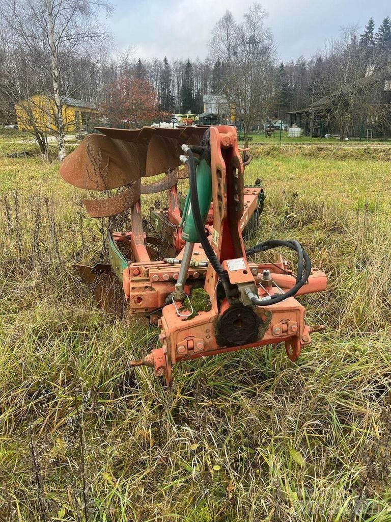 Kverneland EM 85 Plugi